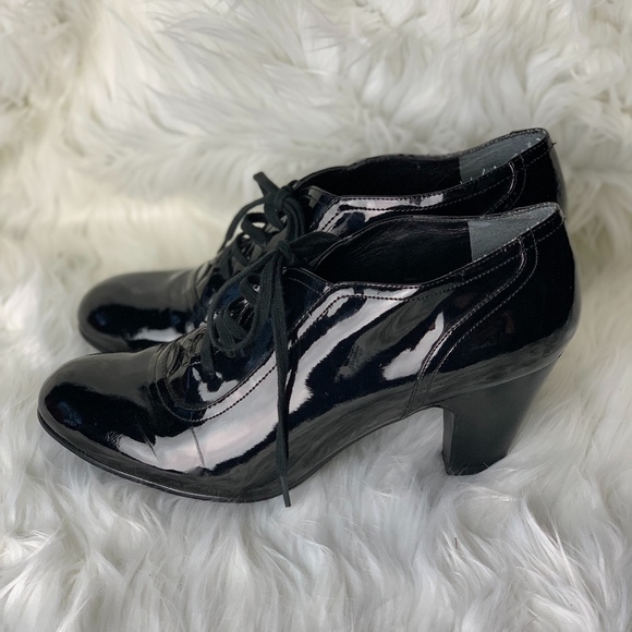 Nine West Shoes - Nine West Black Patent Leather Oxford Heel